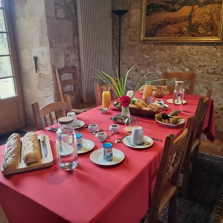 2 Dans Demeure Authentique Du Xveme Saint-Longis