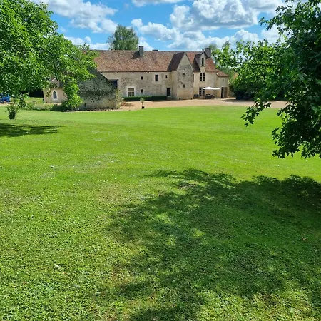 Bed & Breakfast 2 Dans Demeure Authentique Du Xvème