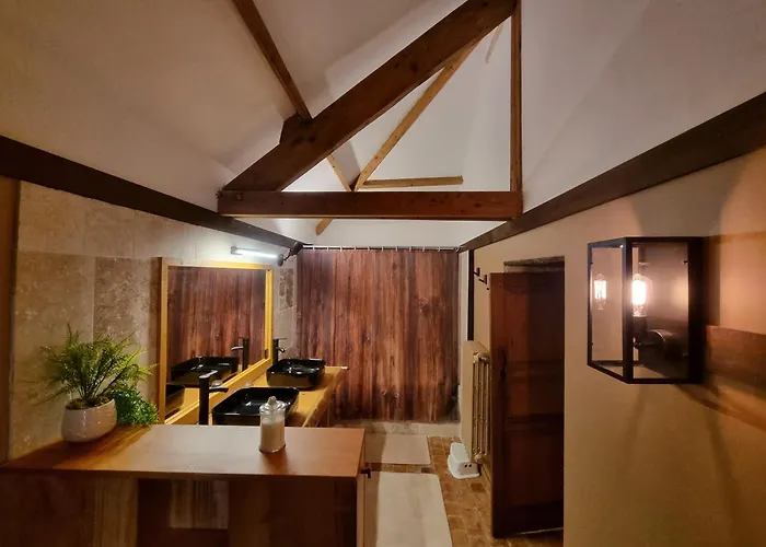 2 Dans Demeure Authentique Du Xveme 3*