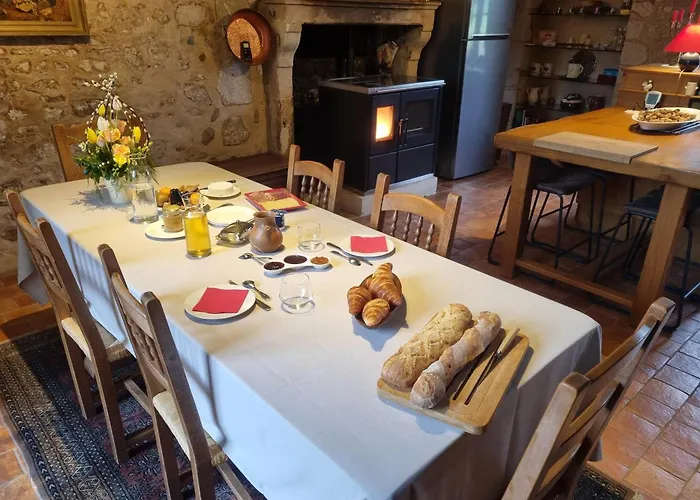 לינה וארוחת בוקר 2 Dans Demeure Authentique Du Xveme Saint-Longis